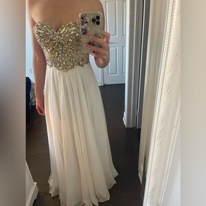 Terani Couture Prom Dress